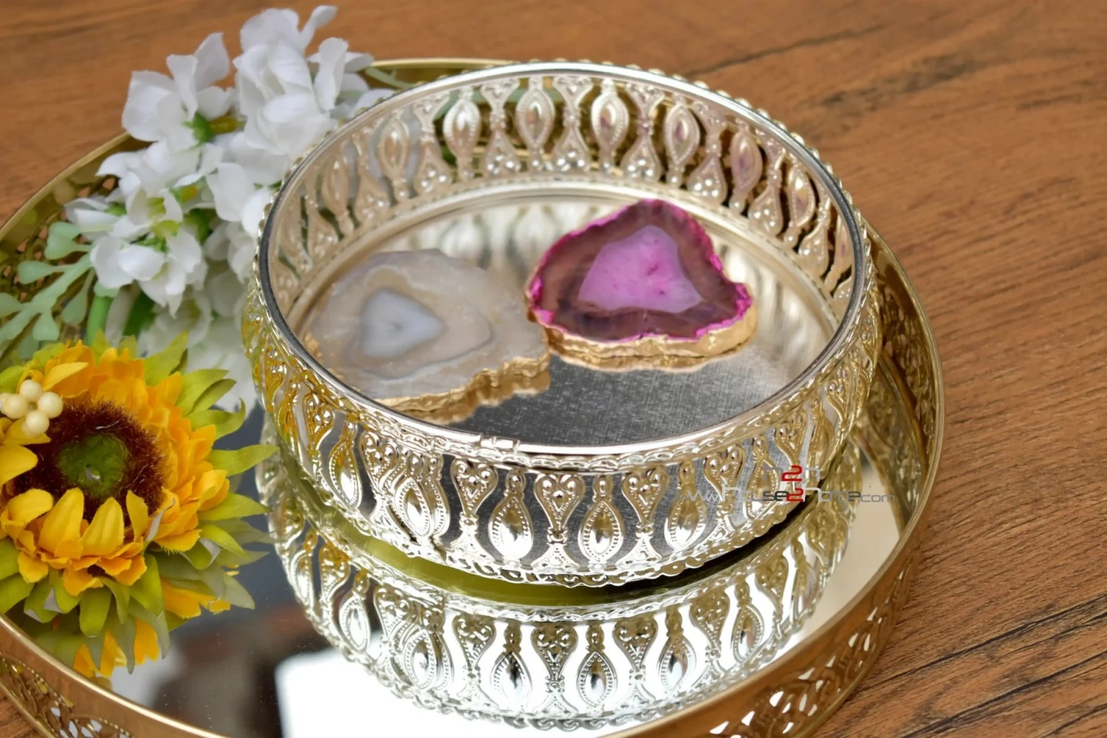 Decorative Golden Iron Bowl – Handcrafted Ornamental Serving & Display Tray - Image 7