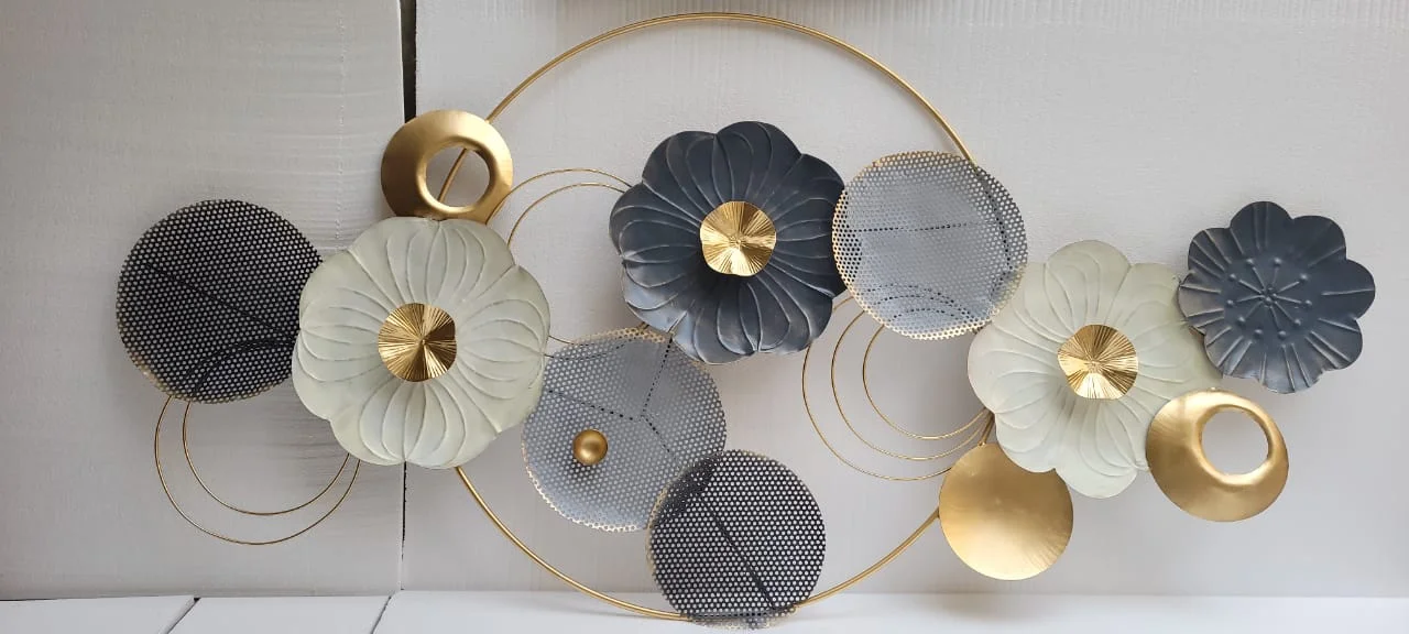 Modern Floral Metal Wall Art - Elegant Gold and Blue Circular Wall Decor - Image 3