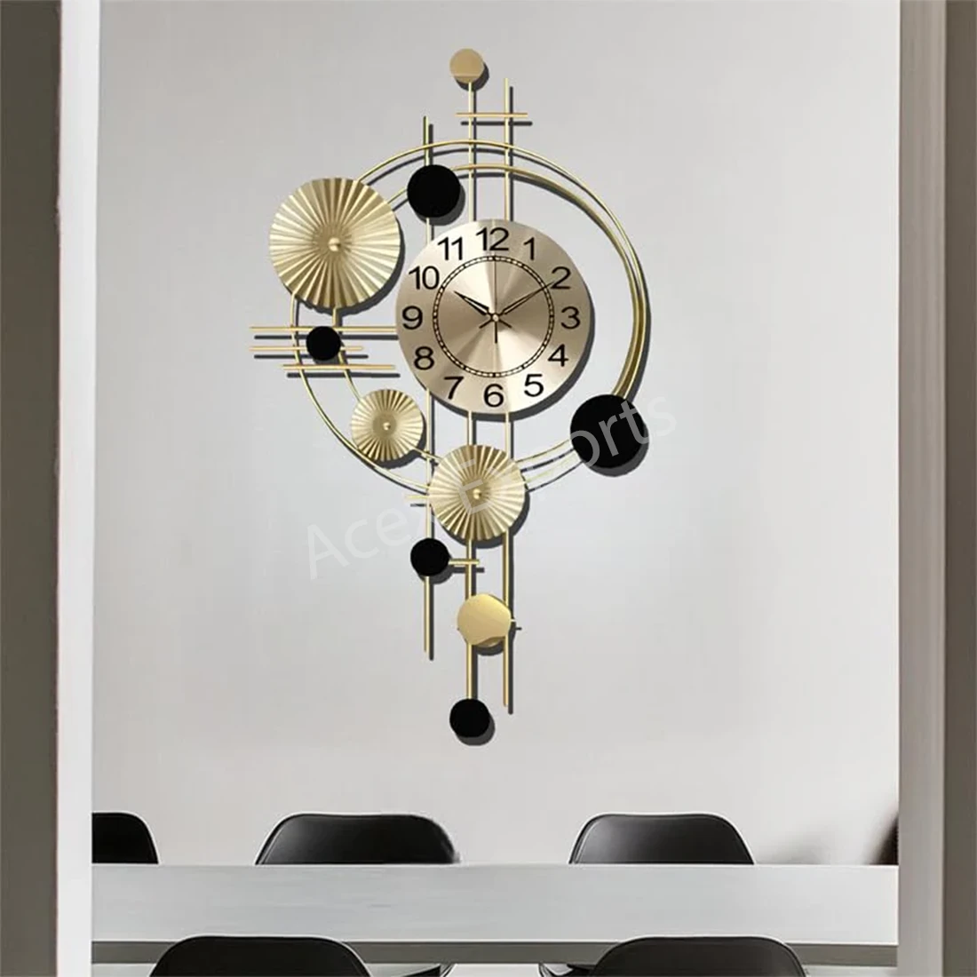 Luxury Geometric Iron Wall Clock – Modern Metal Art Home Decor - Image 2