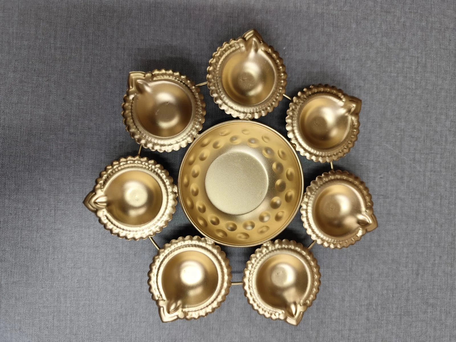 Elegant 7 Diya Decorative Pooja Thali Set