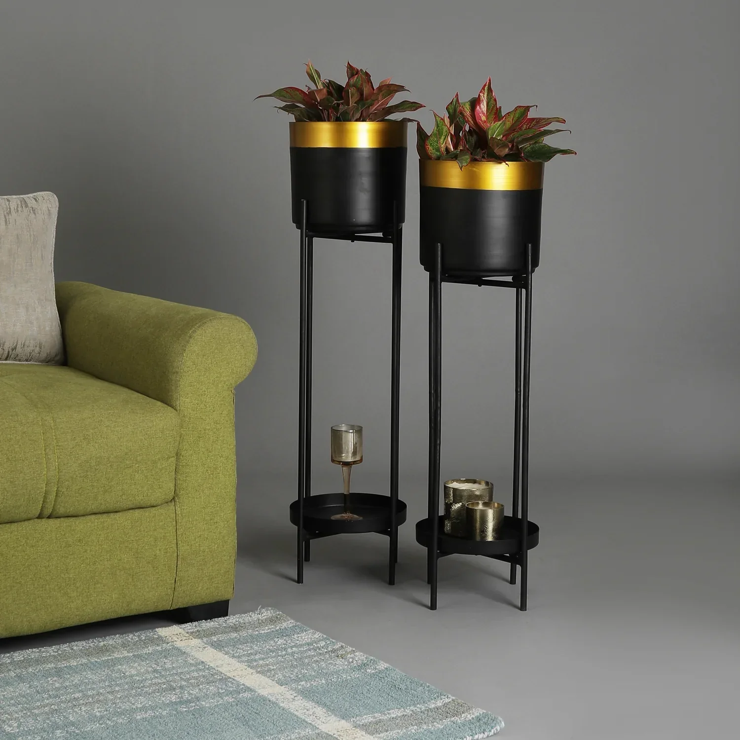 Set of 2 Black & Gold Iron Planters with Stand